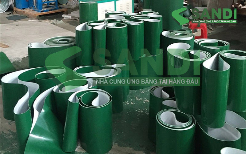 Băng tải PVC xanh ngành sản xuất nhôm